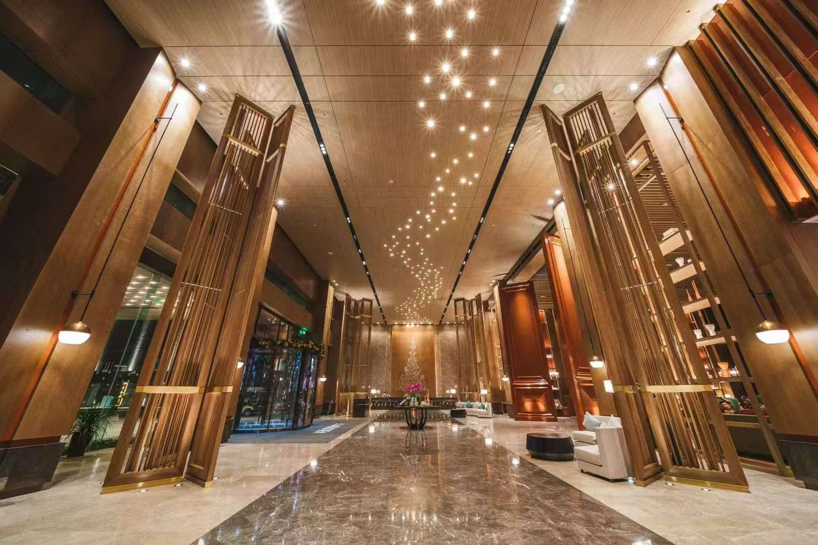 5-Diamond Hotels Throughout
