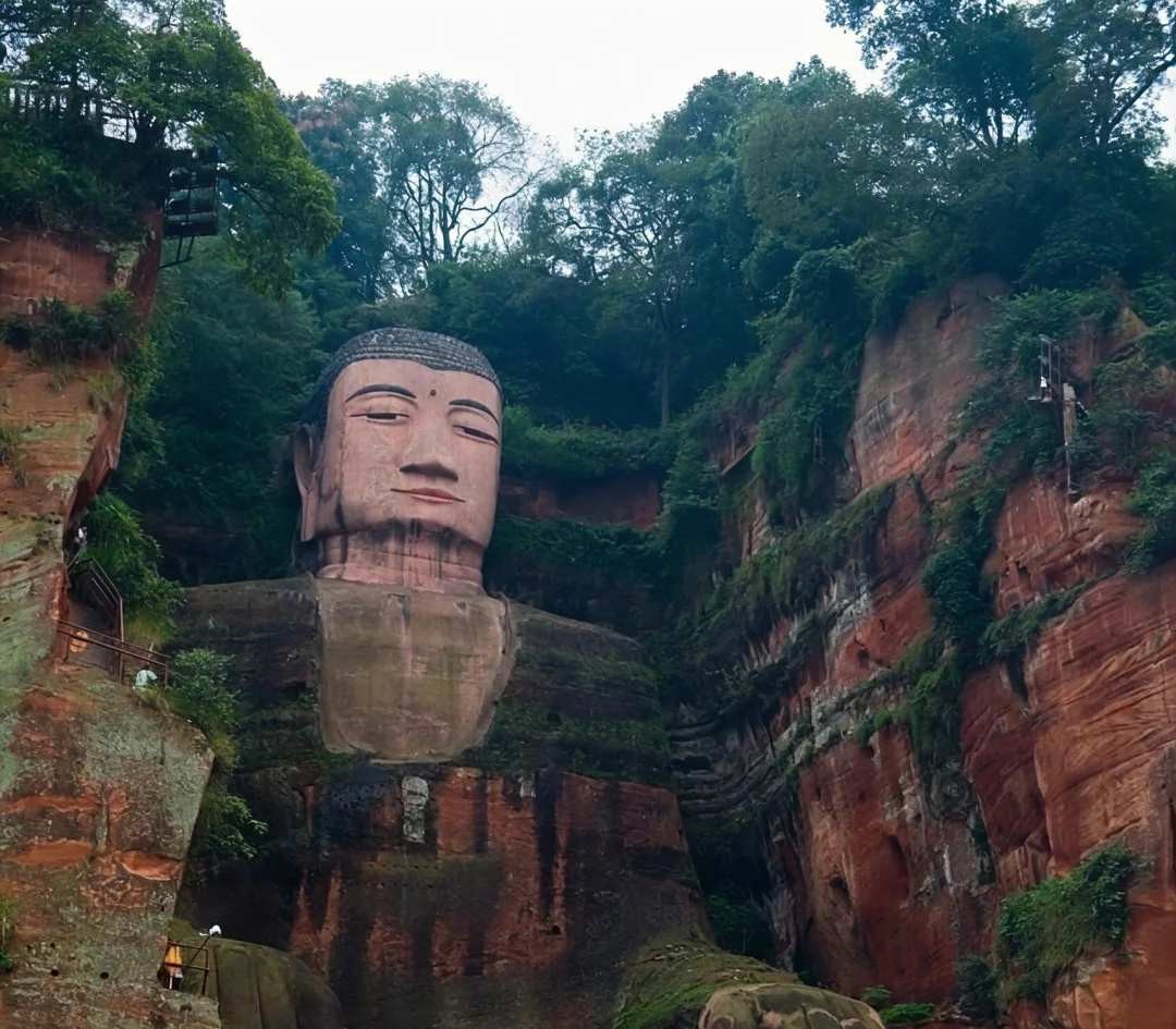 Emei & Leshan